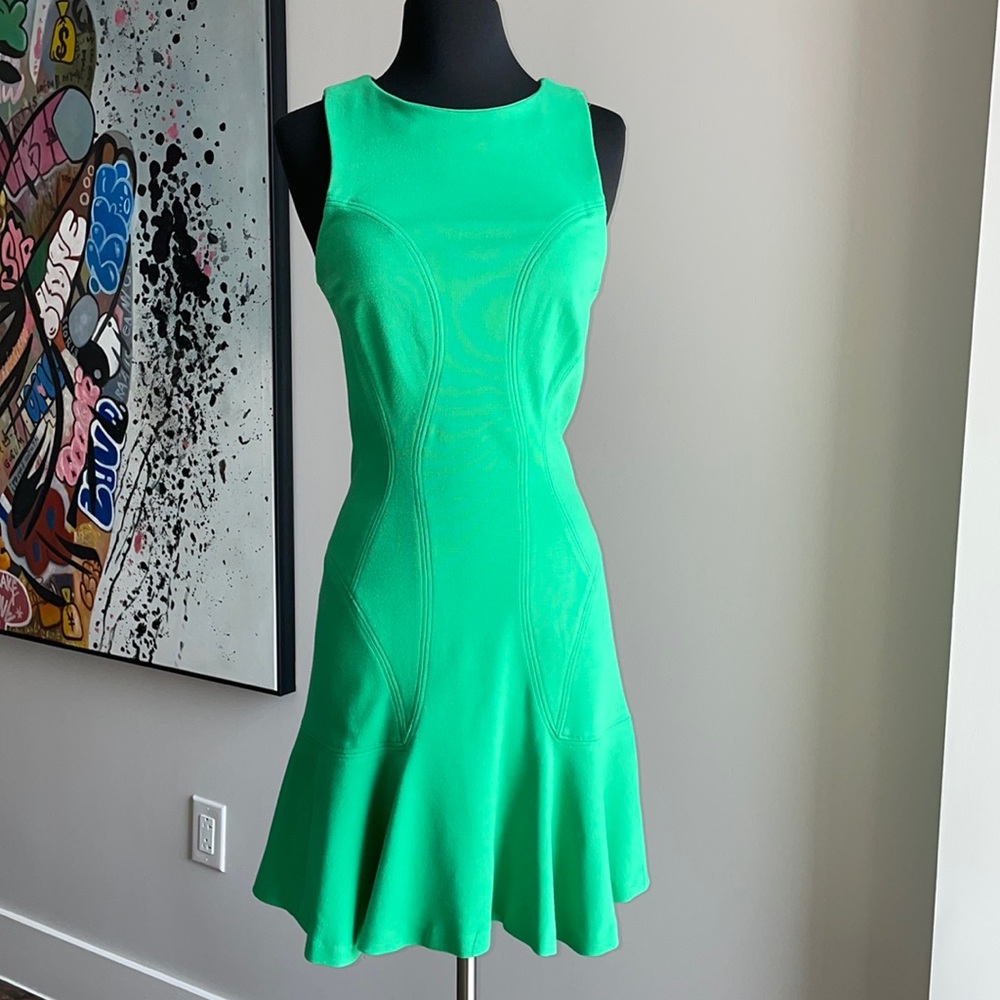 Beautiful Diane Von Furstenberg Dress Sz 2